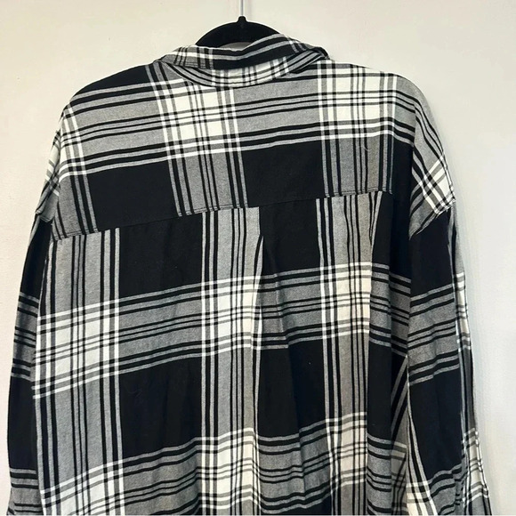 Old Navy Women's Long Sleeve Button Up Plaid The Boyfriend Shirt Size XXL GUC - Picture 7 of 8